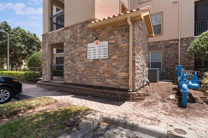 Image No.3-2 Bed Property for sale