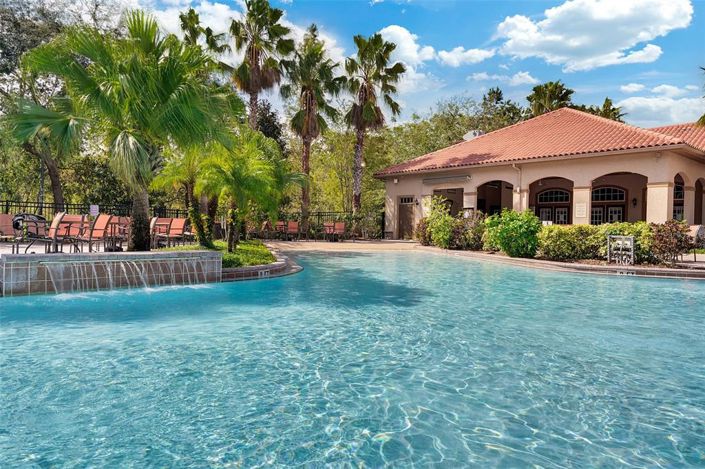 Image No.43-2 Bed Property for sale