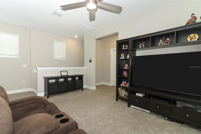 Image No.19-3 Bed House for sale