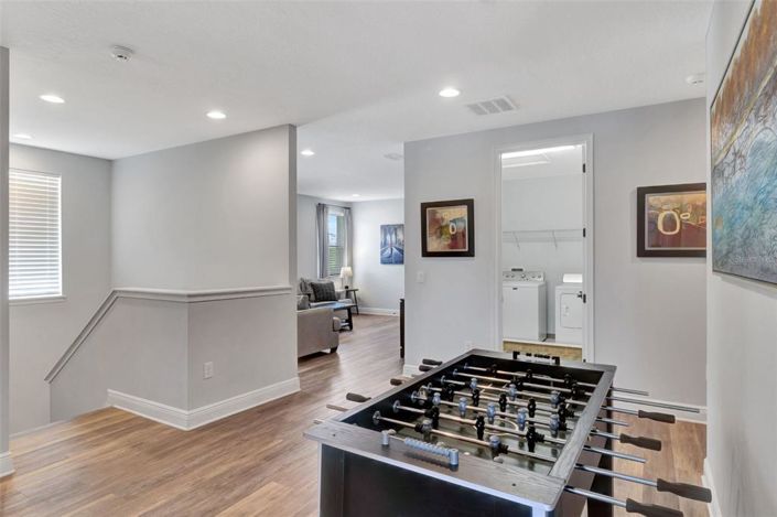 Image No.18-10 Bed House for sale