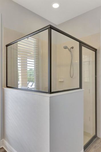 Image No.26-10 Bed House for sale