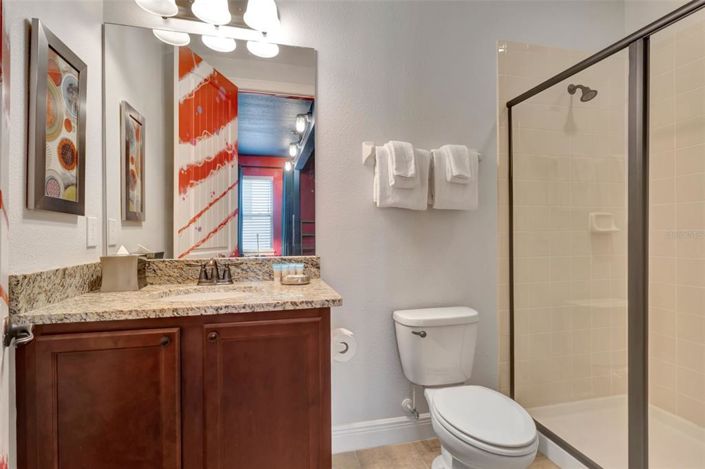 Image No.11-11 Bed House for sale