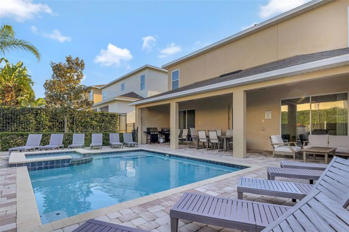 Image No.25-11 Bed House for sale