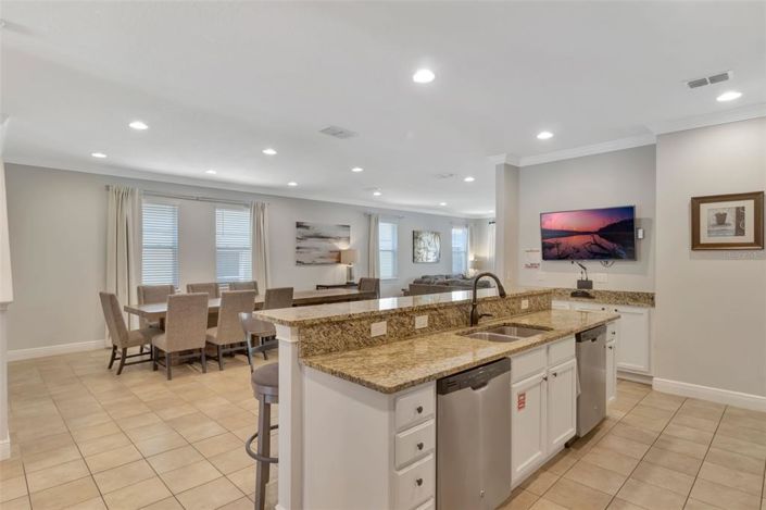 Image No.36-11 Bed House for sale