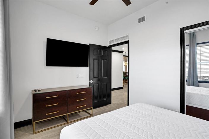 Image No.22-3 Bed Apartment for sale