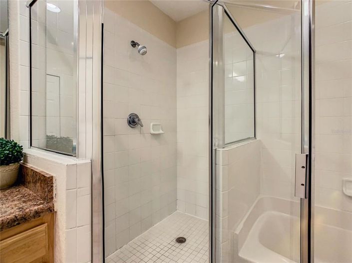 Image No.40-3 Bed Apartment for sale