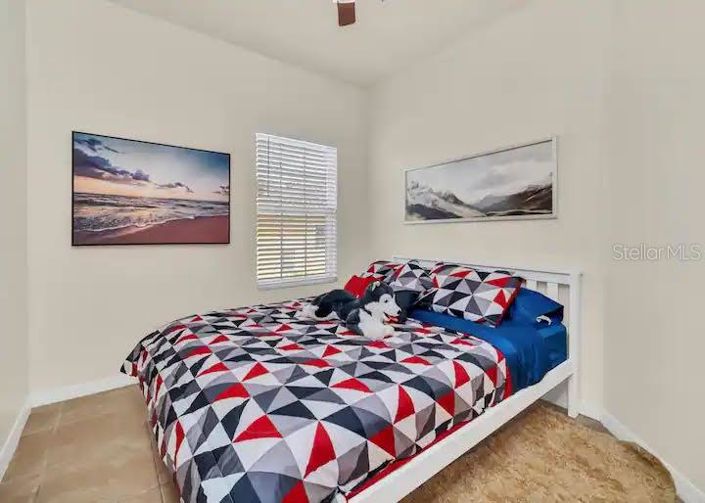 Image No.13-3 Bed Townhouse for sale