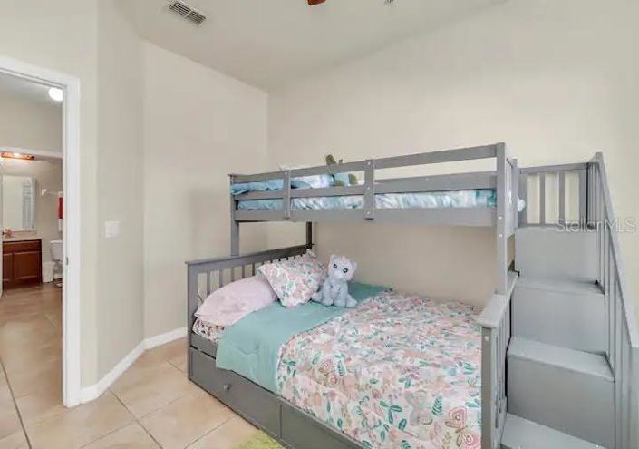 Image No.15-3 Bed Townhouse for sale