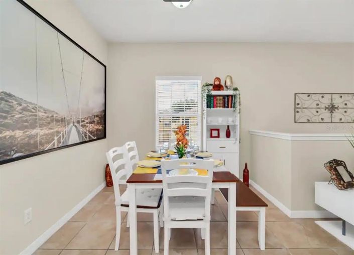 Image No.9-3 Bed Townhouse for sale