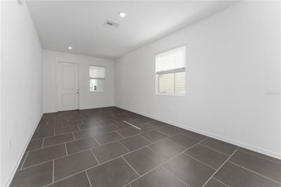 fs512647301