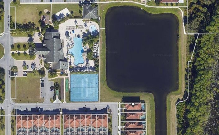 Image No.5-Propriété de 6 chambres à vendre à Kissimmee