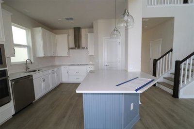 ftb838378305
