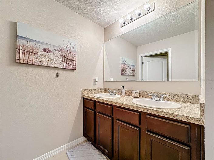 Image No.35-Propriété de 5 chambres à vendre à Davenport