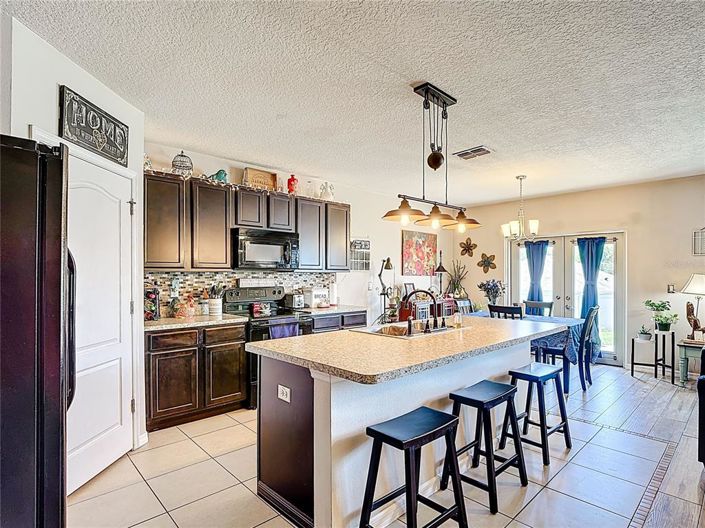 Image No.7-Propriété de 5 chambres à vendre à Davenport