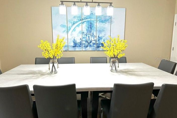 Image No.23-9 Bed Property for sale