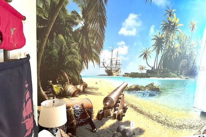 Image No.38-9 Bed Property for sale