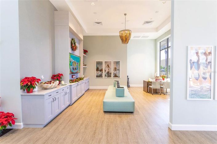 Image No.52-5 Bed Townhouse for sale