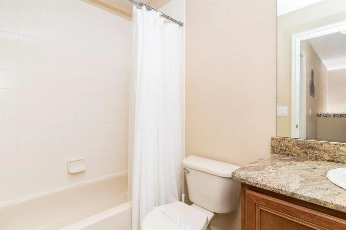 Image No.11-4 Bed Townhouse for sale