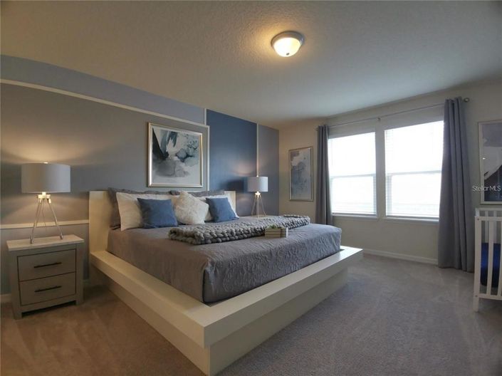 Image No.10-5 Bed Townhouse for sale