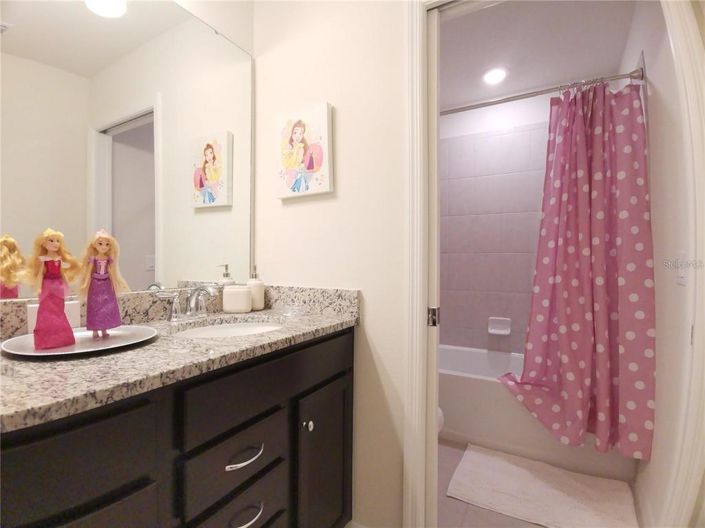 Image No.14-Maison de ville de 5 chambres à vendre à Saint John