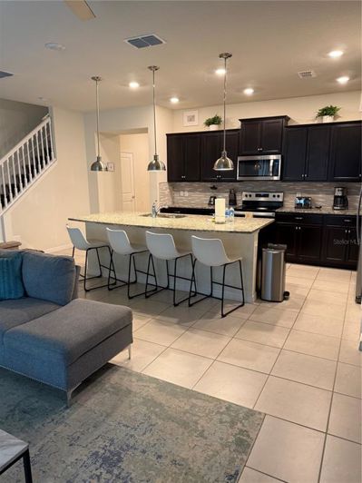 Image No.47-5 Bed Townhouse for sale