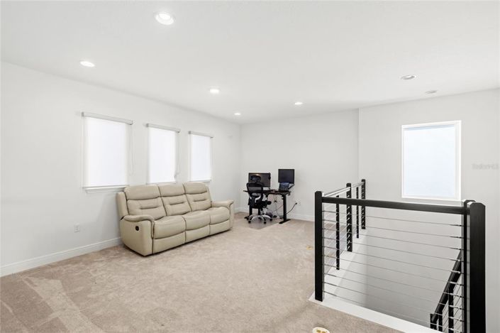 Image No.13-5 Bed House for sale