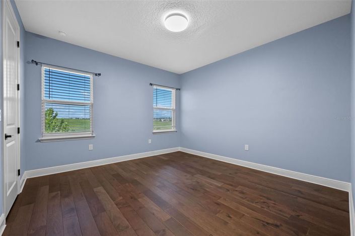 Image No.31-4 Bed House for sale