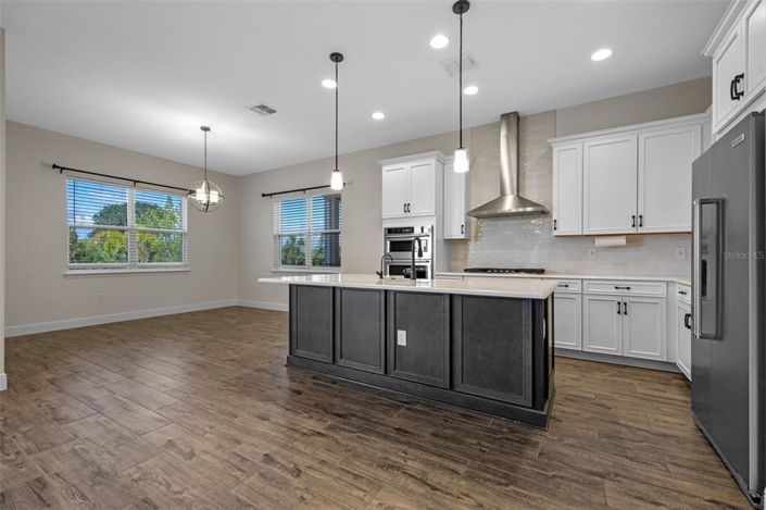 Image No.7-4 Bed House for sale