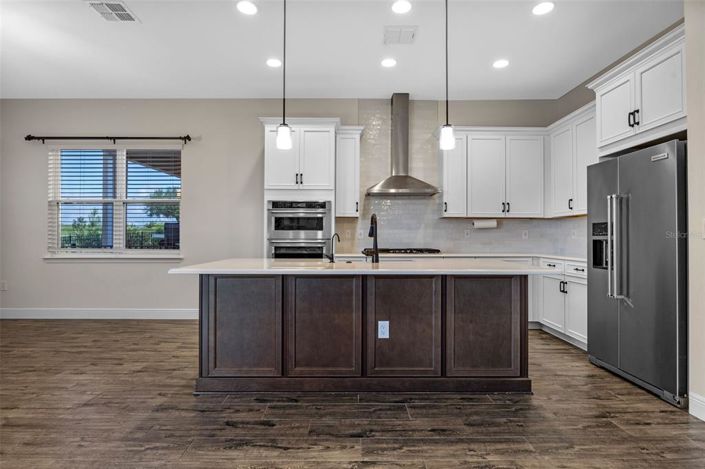 Image No.8-4 Bed House for sale