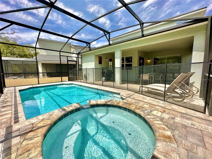 Image No.22-5 Bed House for sale