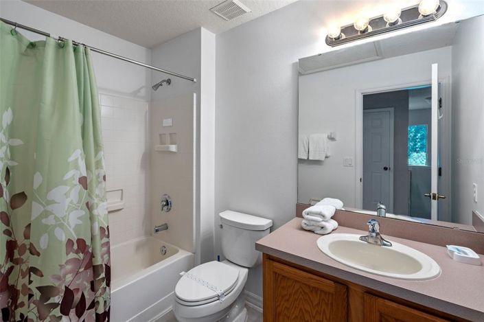 Image No.21-4 Bed Townhouse for sale