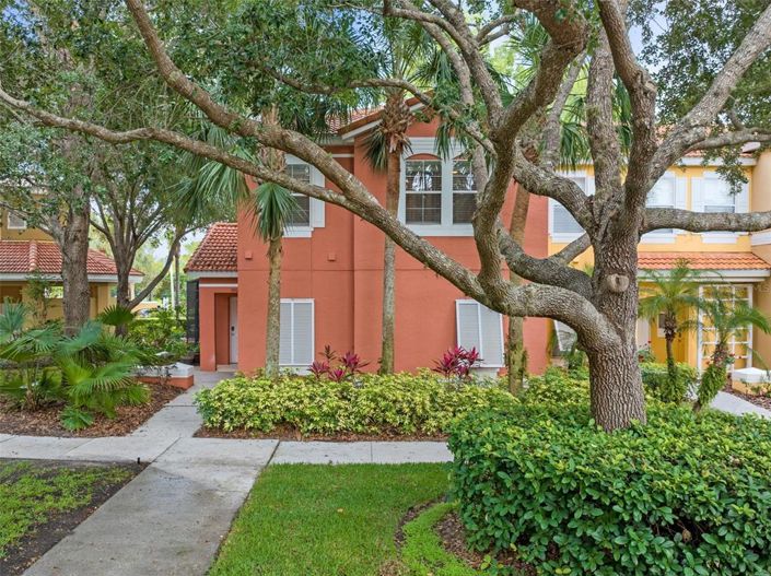 Image No.31-4 Bed Townhouse for sale