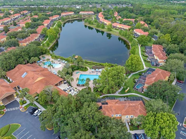 Image No.32-4 Bed Townhouse for sale