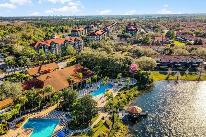 Image No.50-4 Bed Townhouse for sale