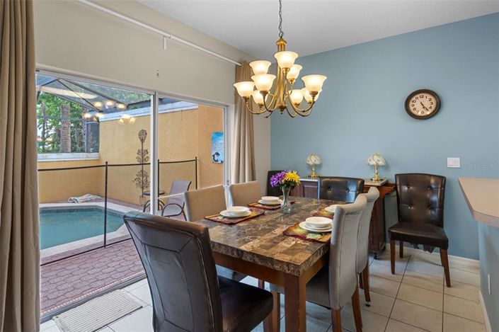 Image No.7-4 Bed Townhouse for sale