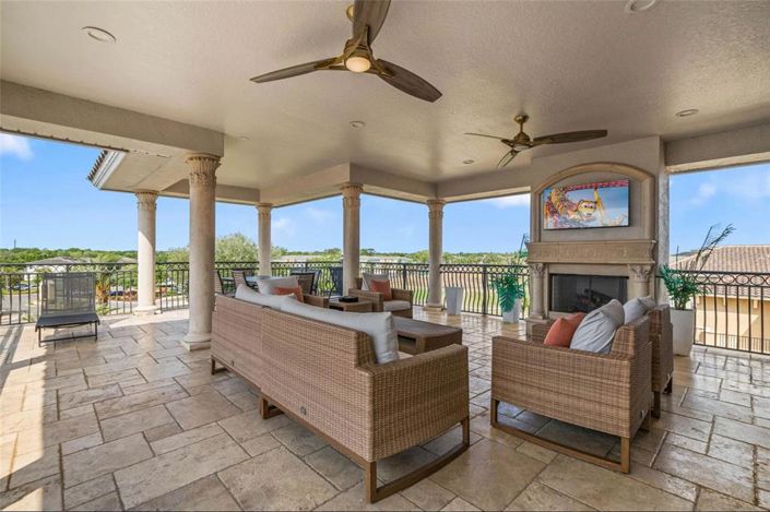 Image No.54-5 Bed House for sale