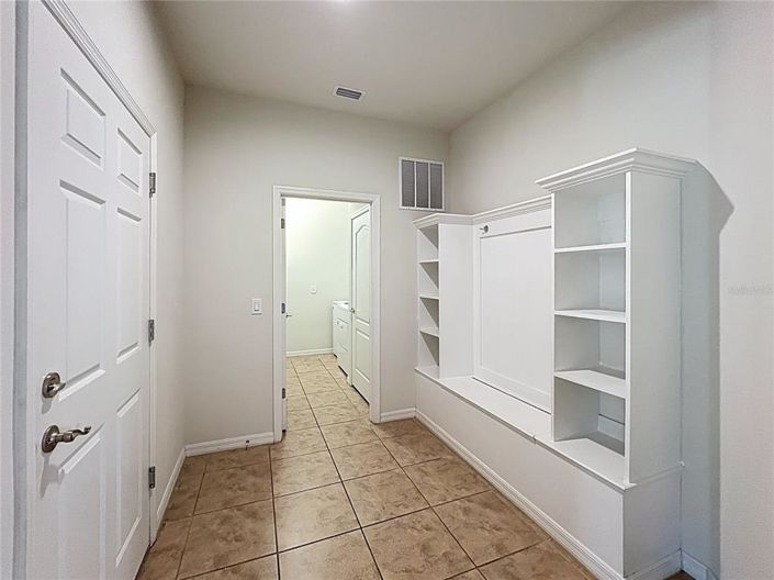 Image No.14-8 Bed House for sale