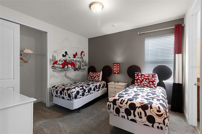 Image No.26-8 Bed House for sale