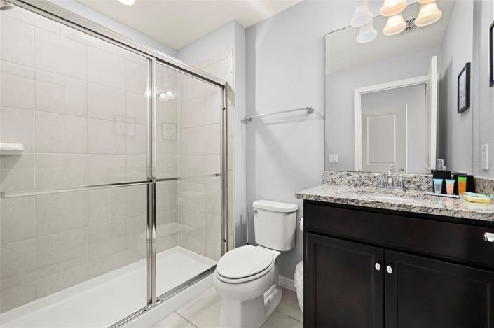 Image No.41-5 Bed Townhouse for sale