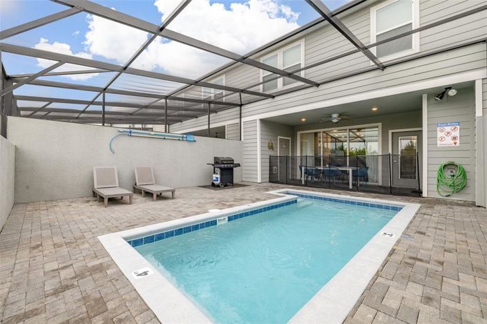 Image No.48-5 Bed Townhouse for sale