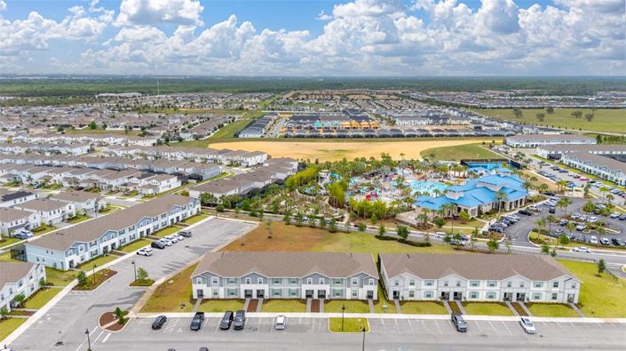 Image No.53-5 Bed Townhouse for sale