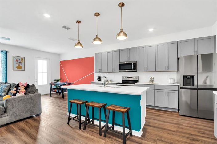 Image No.6-3 Bed Townhouse for sale