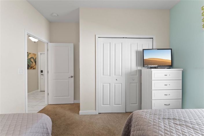 Image No.19-5 Bed Townhouse for sale