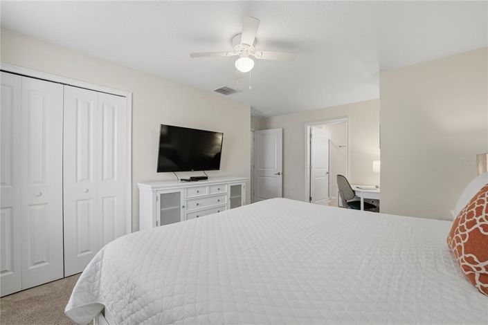 Image No.30-5 Bed Townhouse for sale