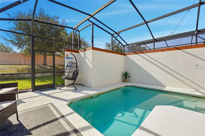 Image No.33-5 Bed Townhouse for sale