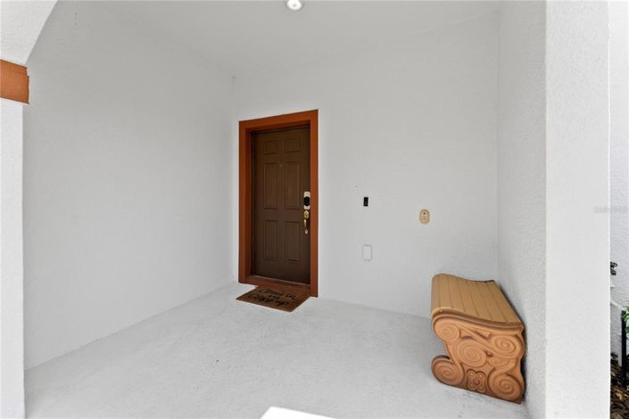 Image No.5-5 Bed Townhouse for sale