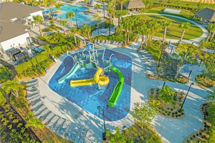 Image No.53-5 Bed Townhouse for sale