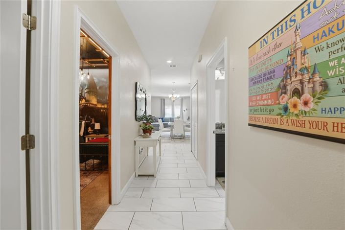 Image No.6-5 Bed Townhouse for sale