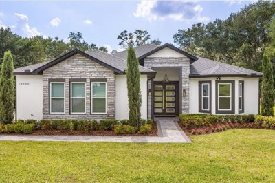 1 - Montverde, House