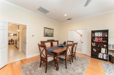 fs512695812